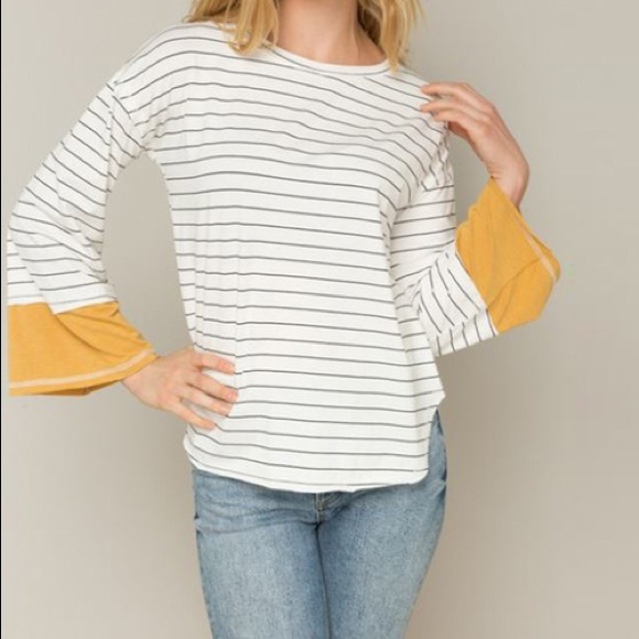 Hem & Thread Tops - Hem and Thread Contrast Sleeve Hem Stripe Top Sz M